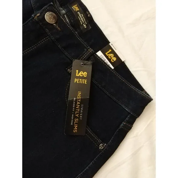 NWT Woman LEE Instantly Slims JEANS Sz 10 PETITE Dark Blue Straight Leg Relaxed - Picture 4 of 15